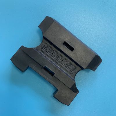acheter La machine de Stenter partie des composants de Santex glissant la protection de carbone jettent un coup d'oeil la couleur noire matérielle online manufacture